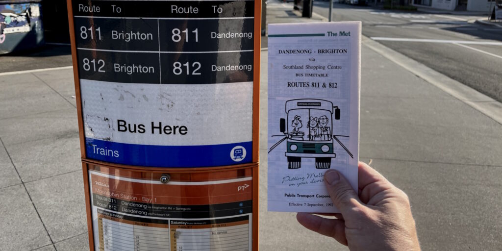 Bus route 811/812: Old timetable from 1992 vs 2024 timetable